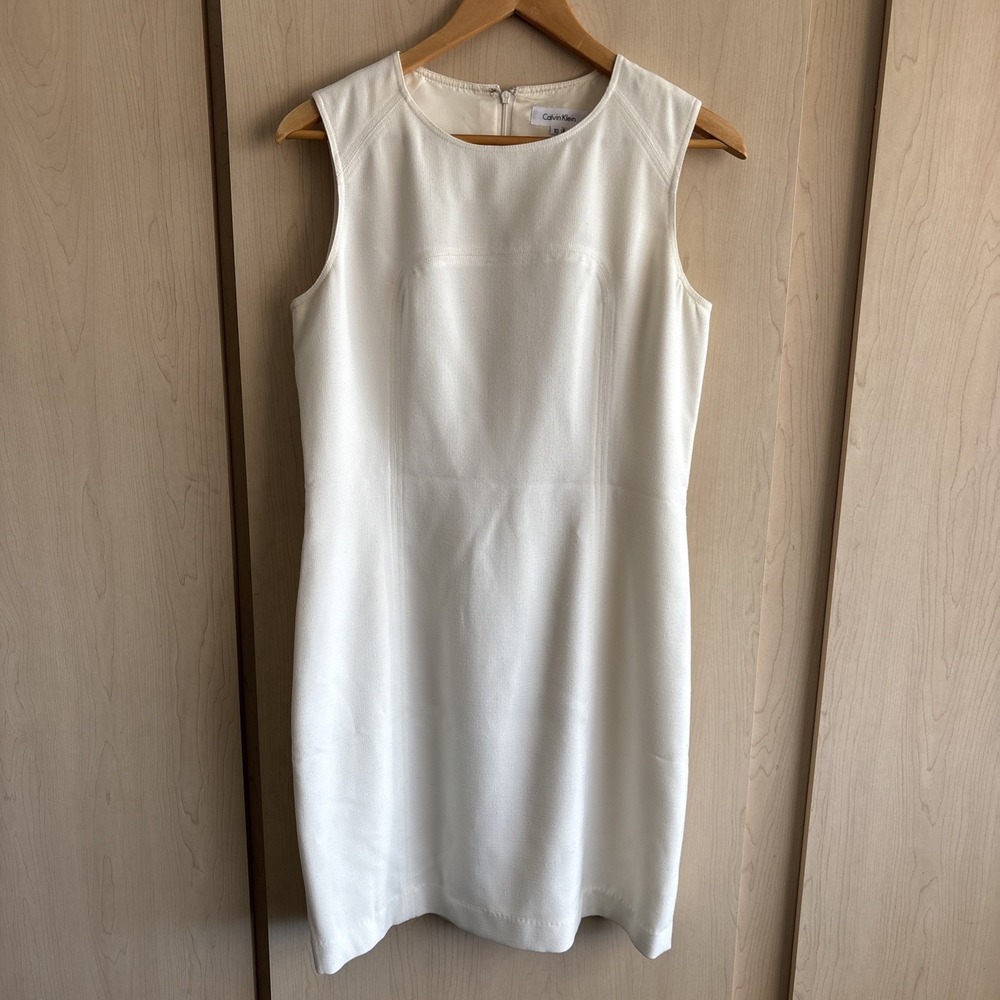 Calvin Klein Ivory Sleeveless Sheath Dress Classic Minimalist Womens Size 10